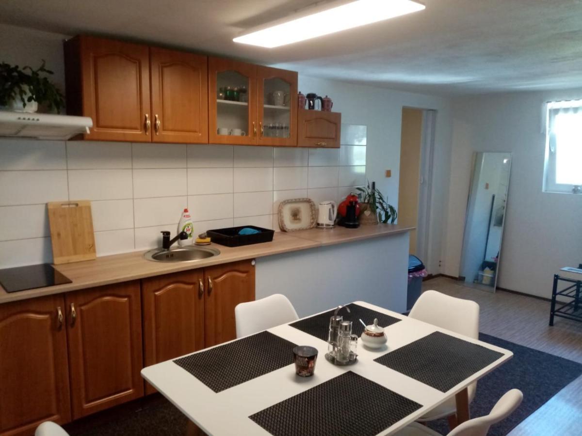 Podkrovni Apartman Tereza Apartment Румбурк Екстериор снимка